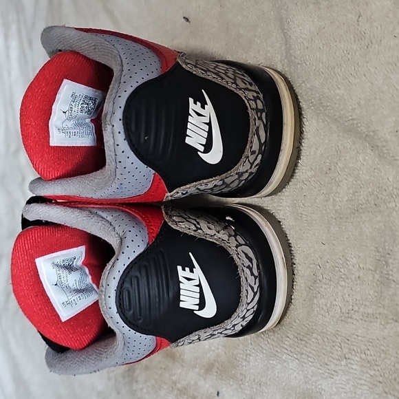 Jordan Retro 3 SE 'UNITE' Kids - Picture 6 of 6